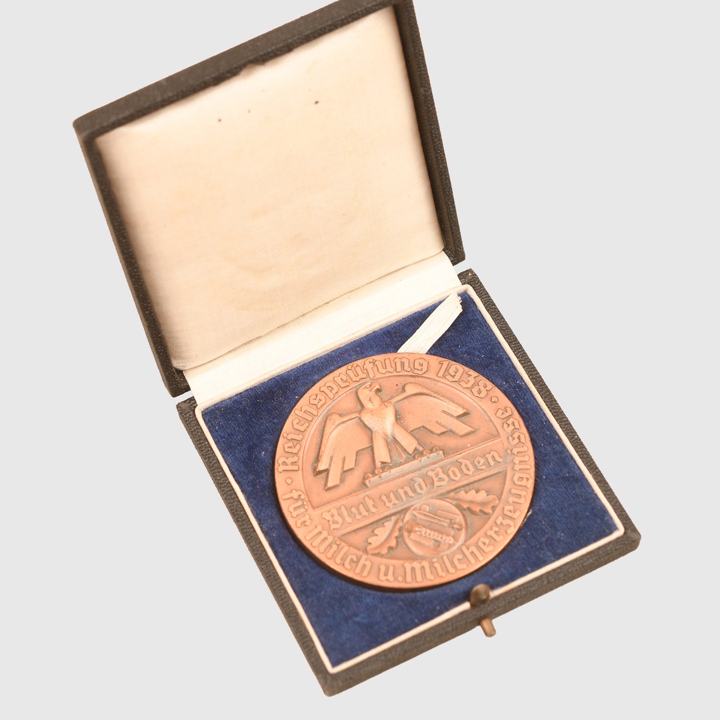 GERMAN WWII BLOOD & SOIL COPPER BRONZE MEDALLION