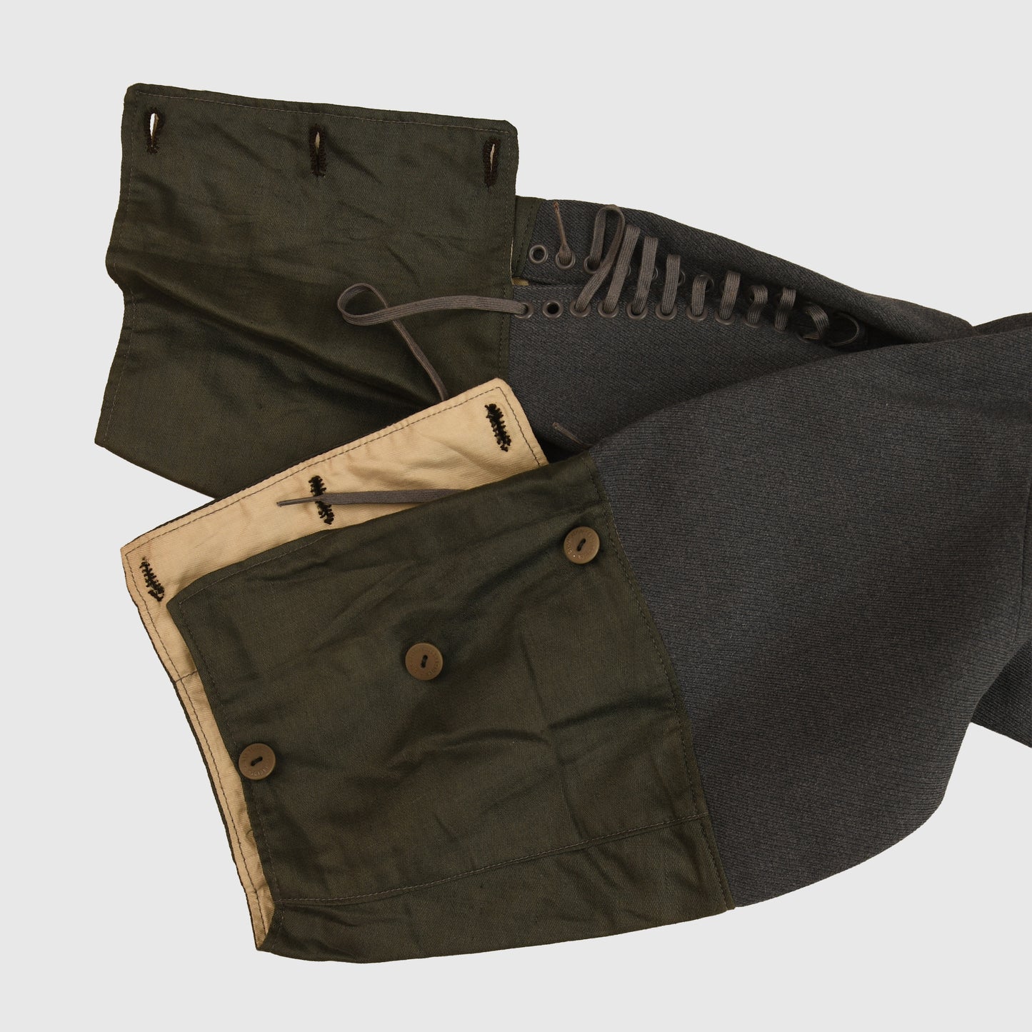 GERMAN WWII LUFTWAFFE LEUTNANTS FOUR POCKET TUNIC AND BREECHES