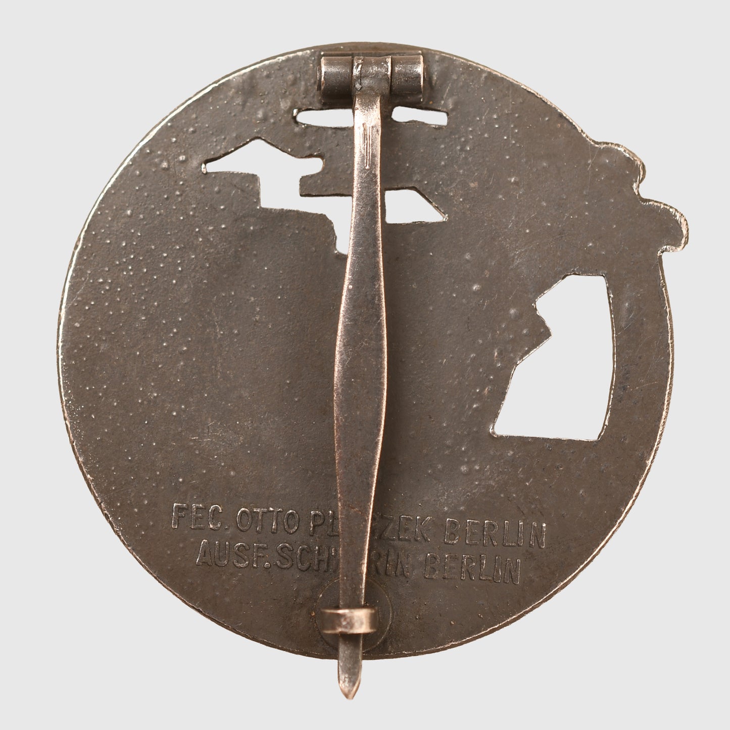GERMAN WWII BLOCKADE BREAKER BADGE - NEAR MINT CONDITION