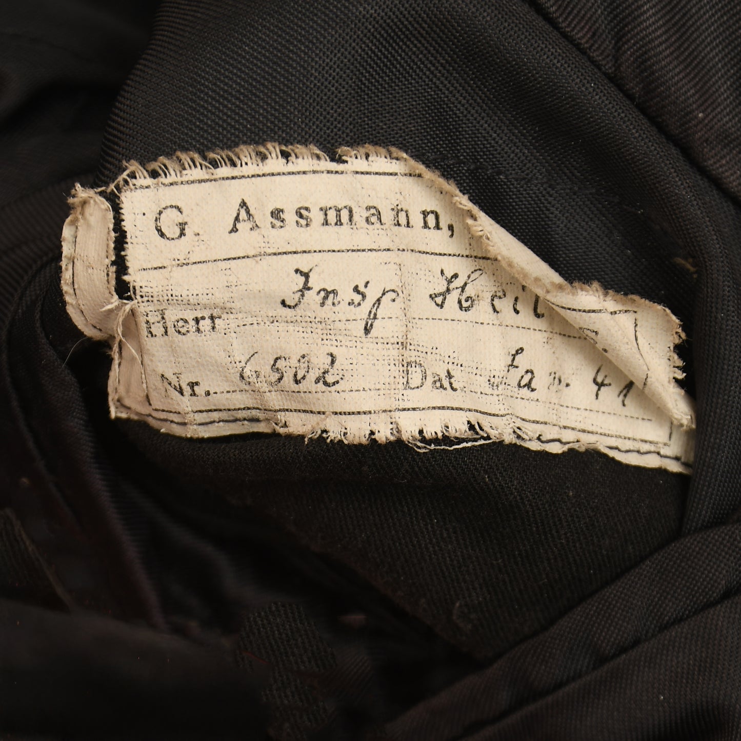 GERMAN WWII LUFTWAFFE LEUTNANTS FOUR POCKET TUNIC AND BREECHES