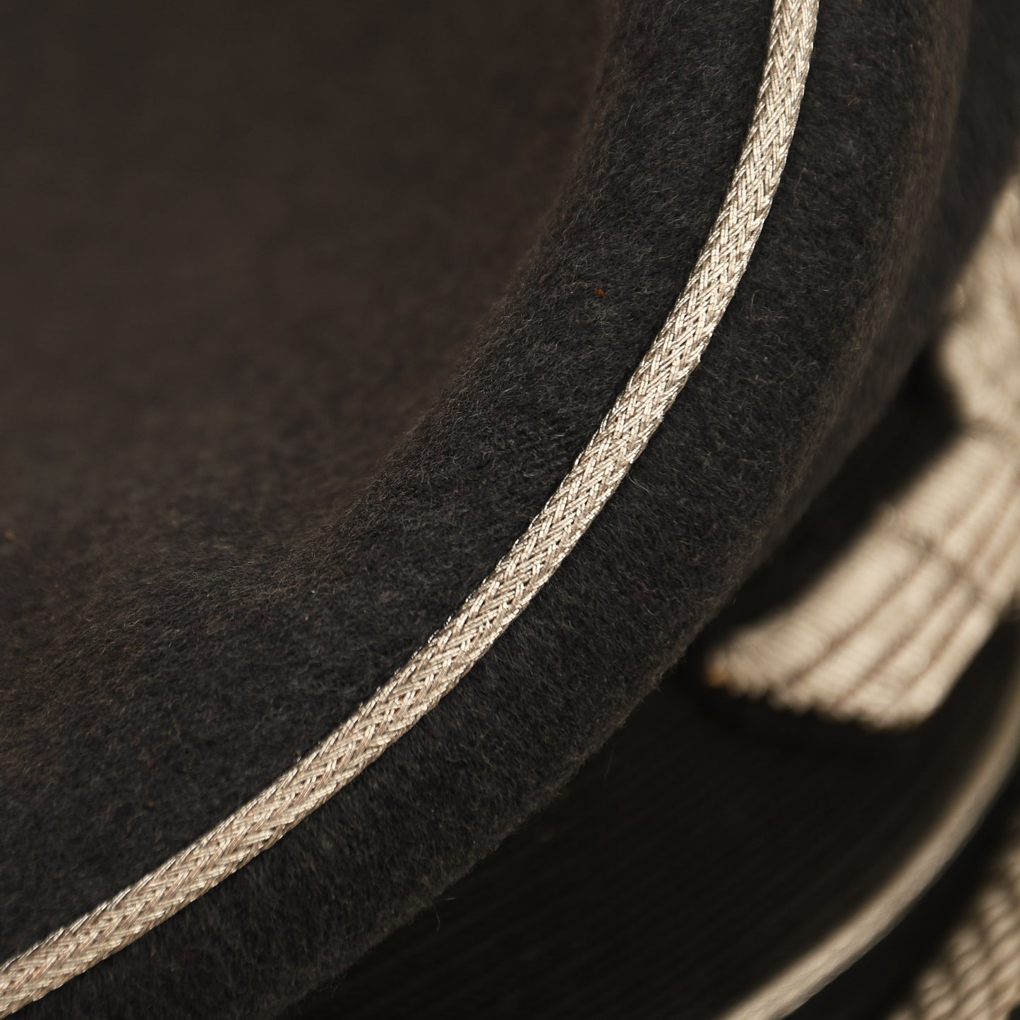 German WWII Luftwaffe Officers Visor Cap