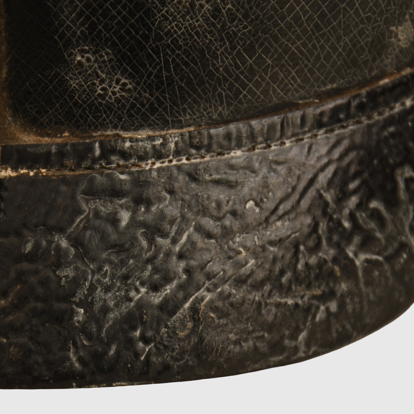 GERMAN WWI THURINGEN INFANTRY REGIMENT 95 ENLISTED MANS PICKELHAUBE - BATTLE DAMAGED