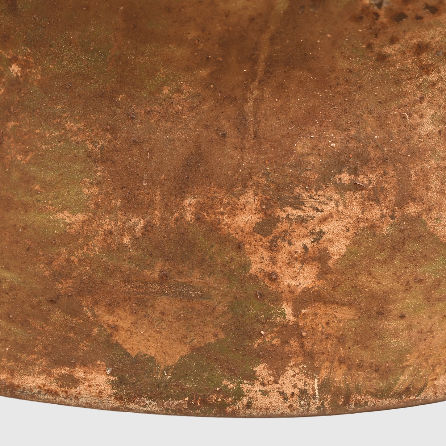 GERMAN WWII ARMY DOUBLE DECAL M.40 CAMOUFLAGE HELMET