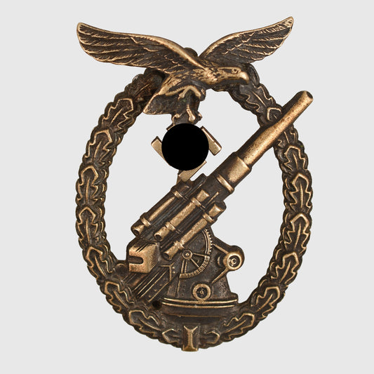 GERMAN WWII LUFTWAFFE FLAK BADGE