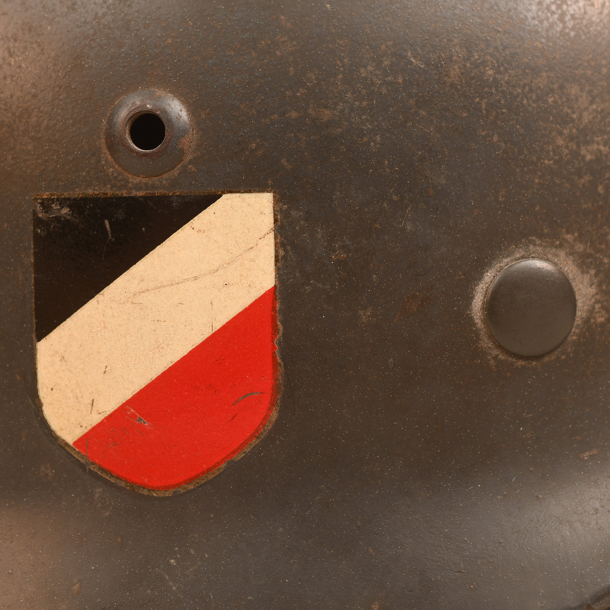GERMAN WWII LUFTWAFFE M.35 EARLY DECAL COMBAT HELMET