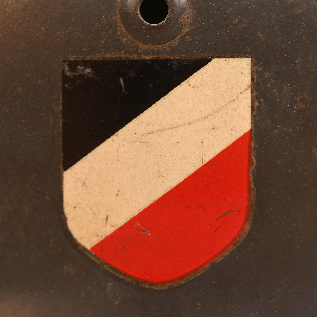 GERMAN WWII LUFTWAFFE M.35 EARLY DECAL COMBAT HELMET