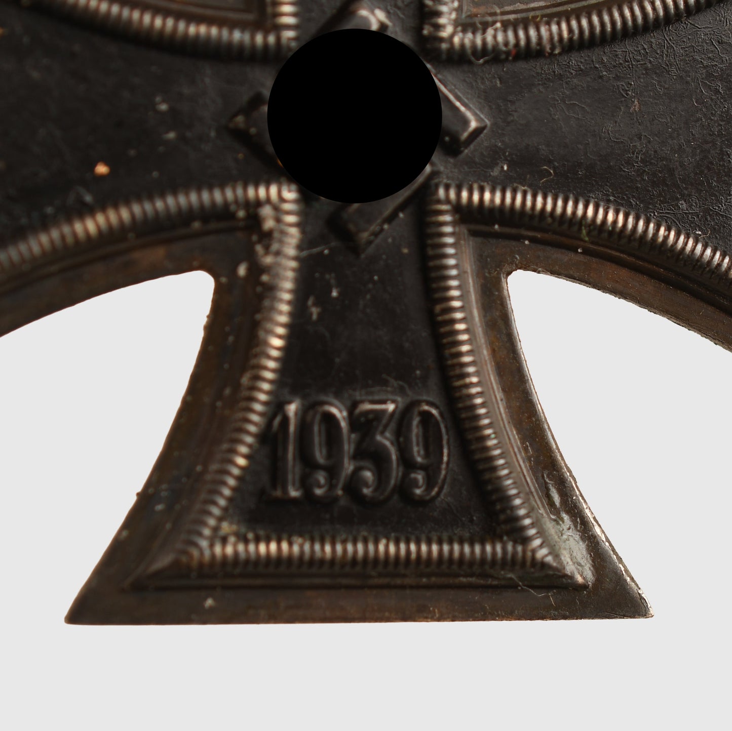 GERMAN WWII IRON CROSS 1st CLASS