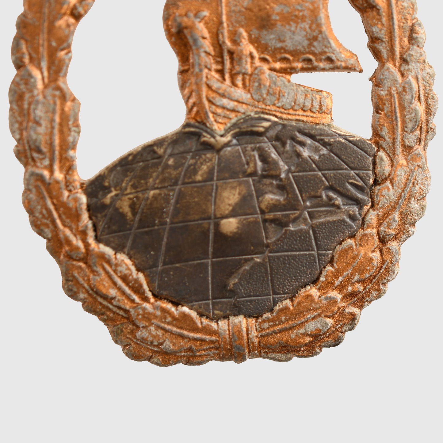 GERMAN WWII AUXILIARY CRUISER BADGE