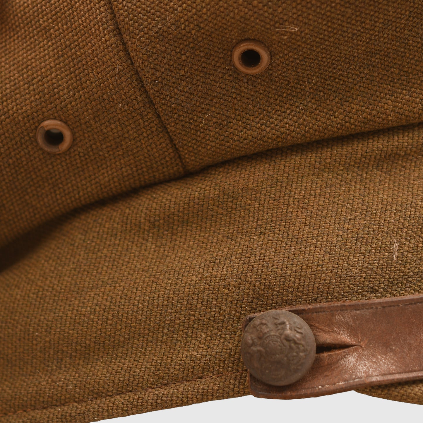 BRITISH WWII WILTSHIRE REGIMENT OFFICERS VISOR CAP