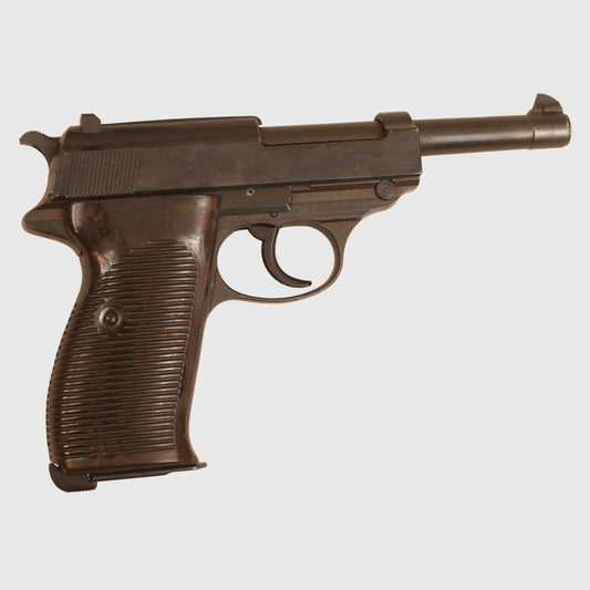 GERMAN WWII WALTHER P38 SEMI AUTOMATIC PISTOL - DE-ACTIVATED