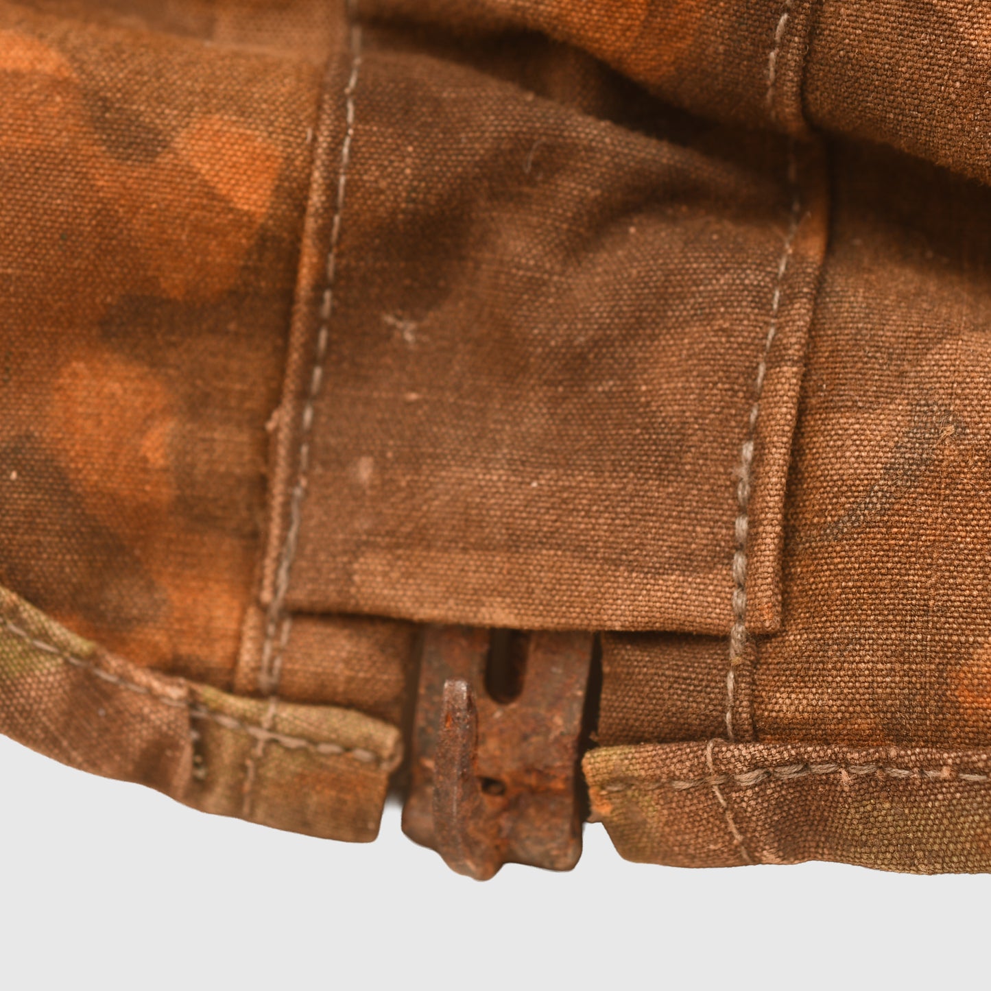 GERMAN WWII WAFFEN SS BLURRED EDGE HELMET COVER