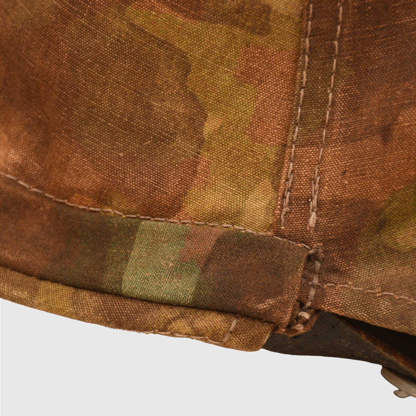 GERMAN WWII WAFFEN SS BLURRED EDGE HELMET COVER