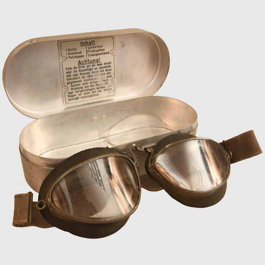 GERMAN WWII LUFTWAFFE AUER FLYING GOGGLES CASED