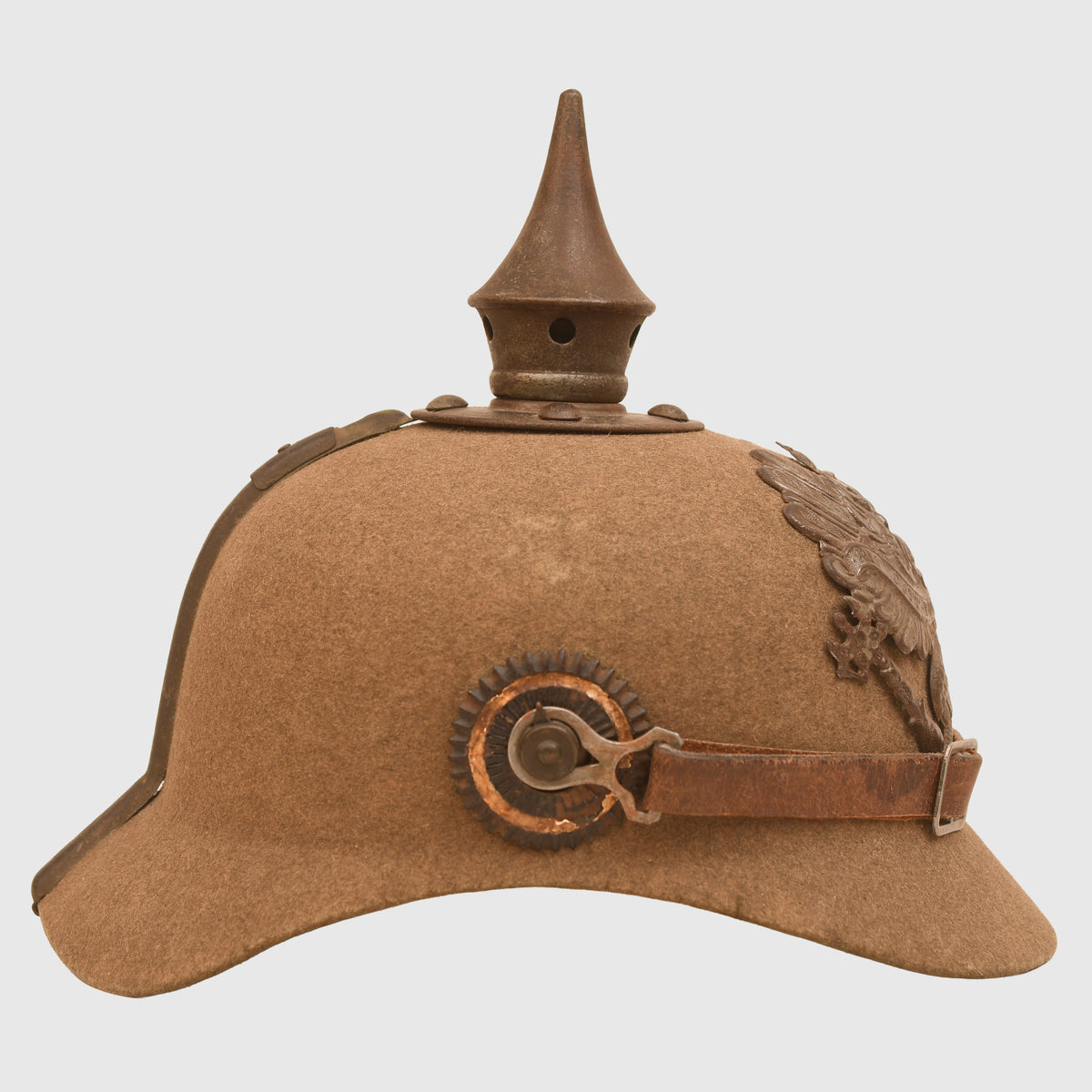 GERMAN WWI PRUSSIAN FELT PICKELHAUBE