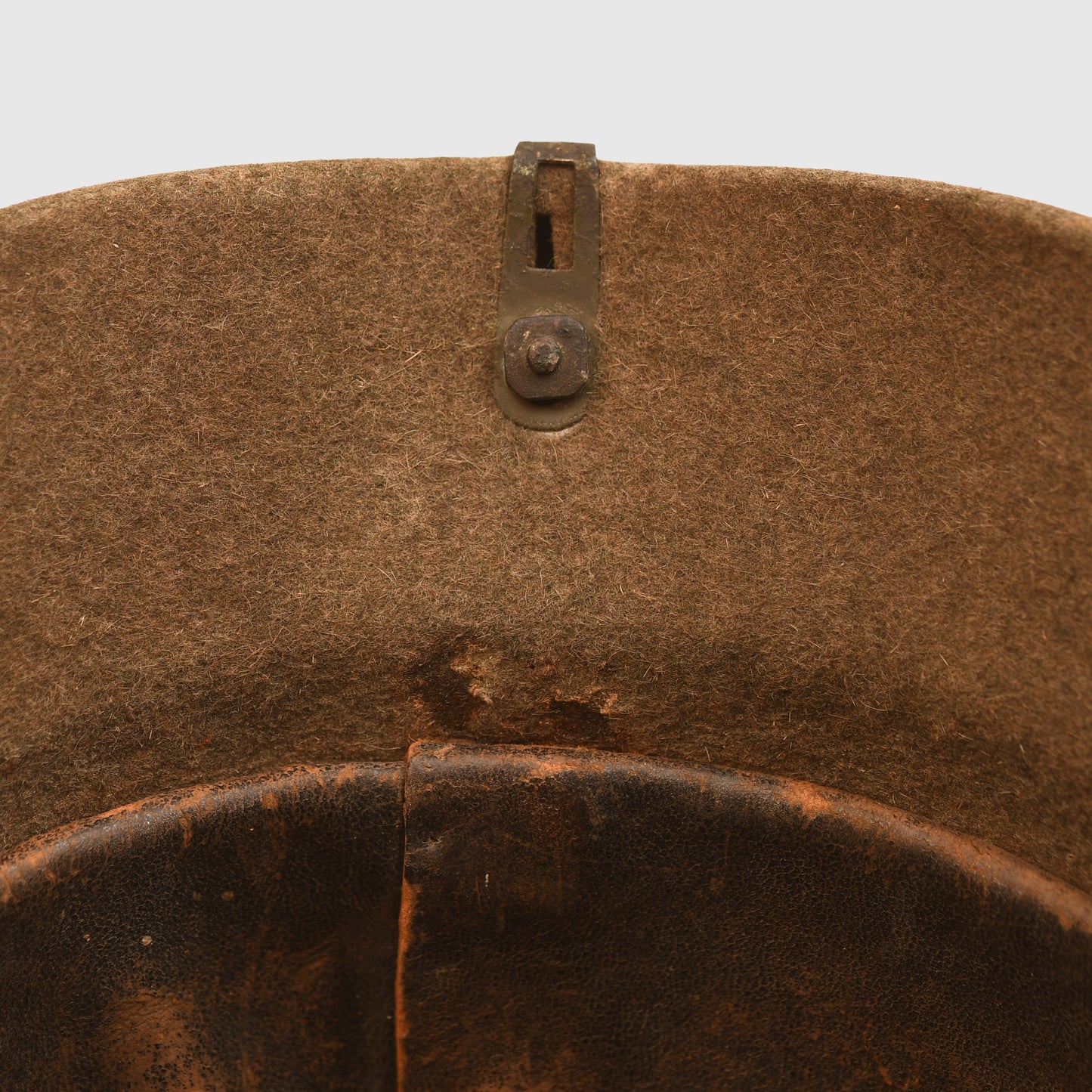 GERMAN WWI PRUSSIAN FELT PICKELHAUBE