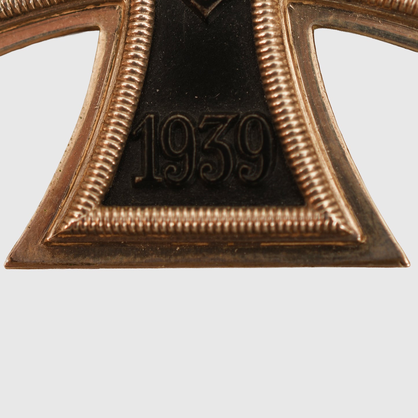 GERMAN WWII KNIGHTS CROSS TO THE IRON CROSS - CASED