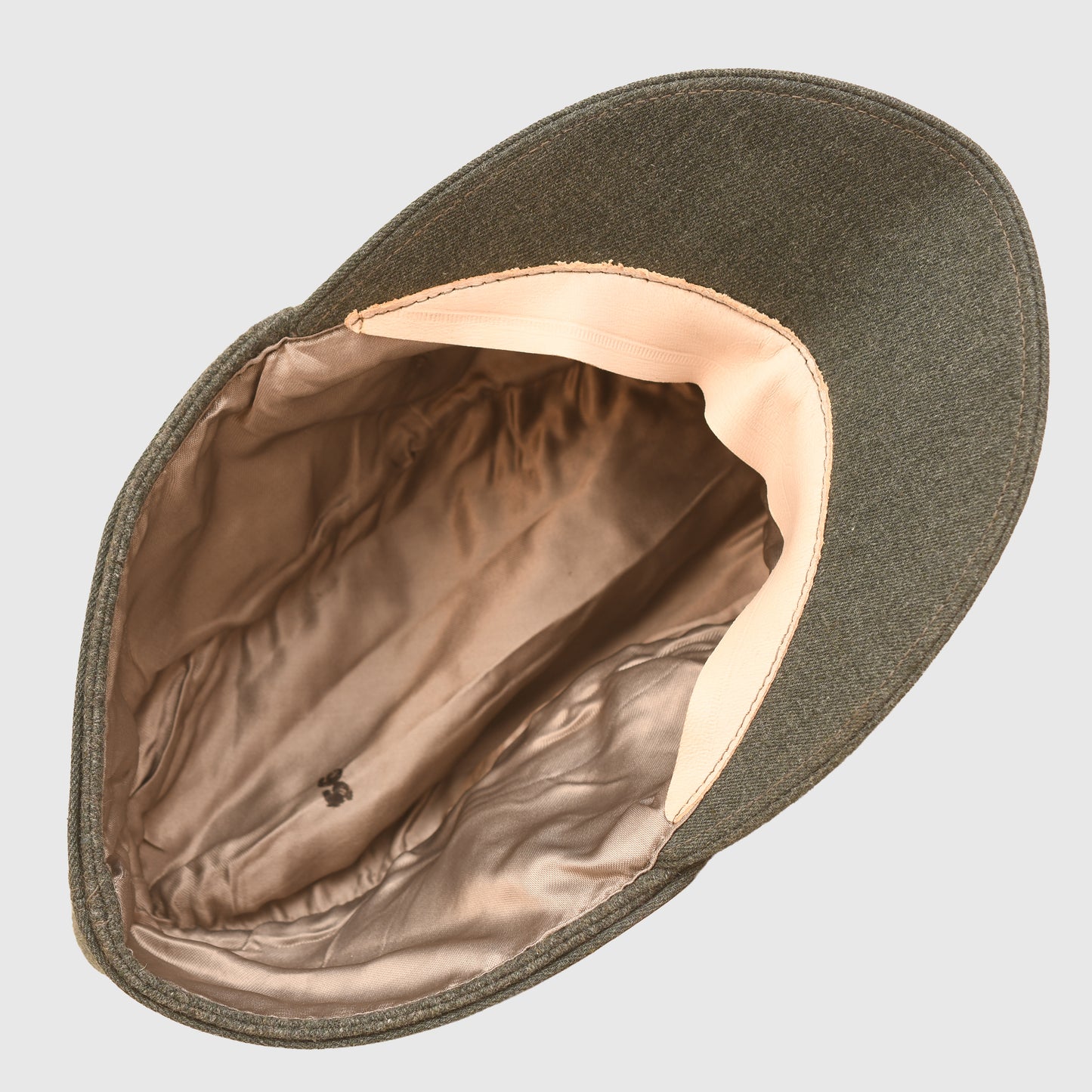 GERMAN WWII ARMY OFFICERS M.43 CAP