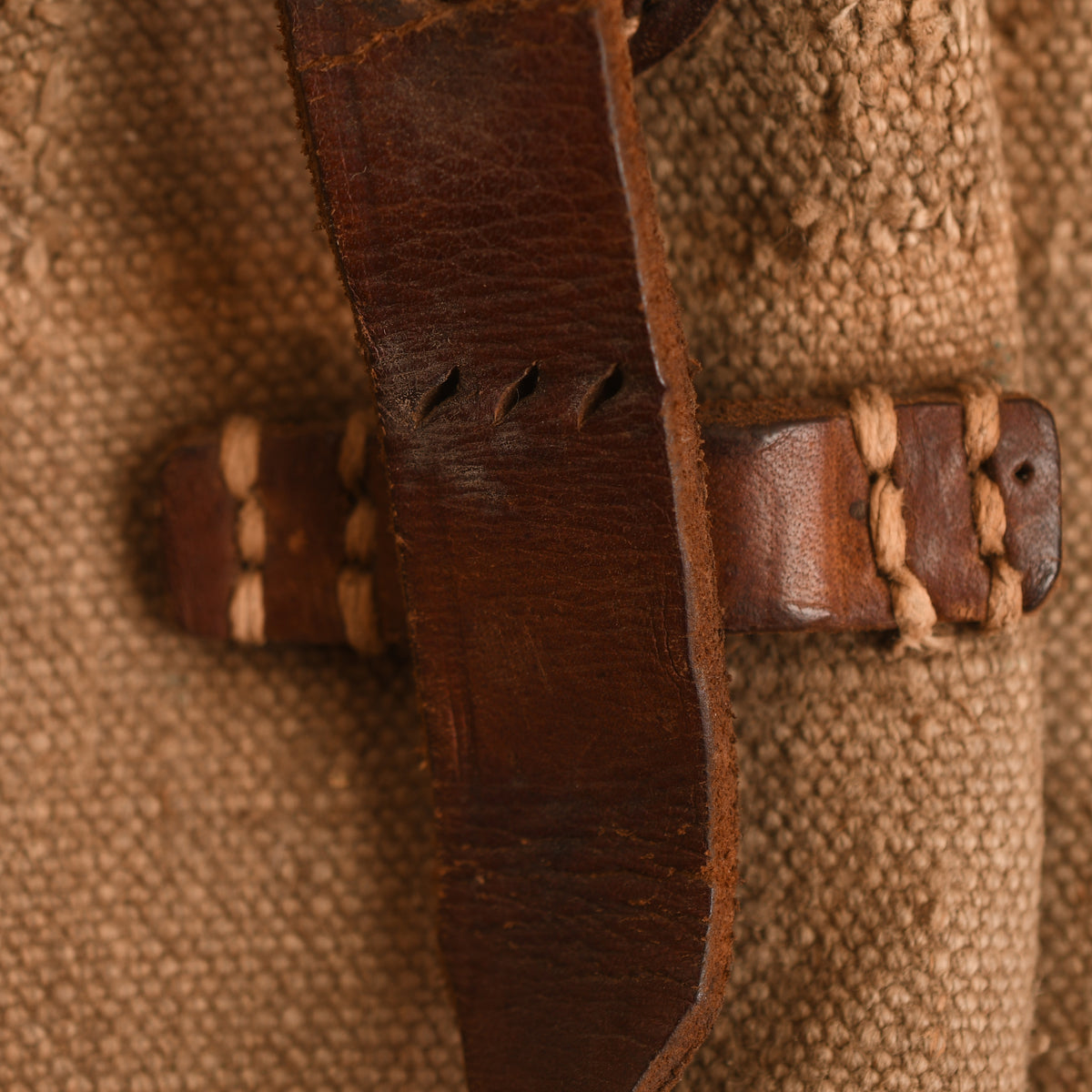 GERMAN WWII MP44 MAGAZINE POUCH