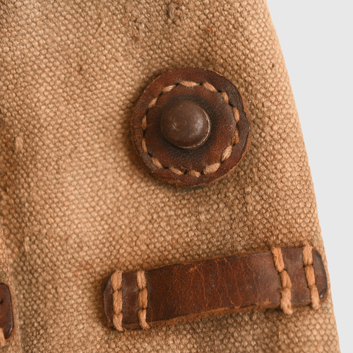 GERMAN WWII MP44 MAGAZINE POUCH