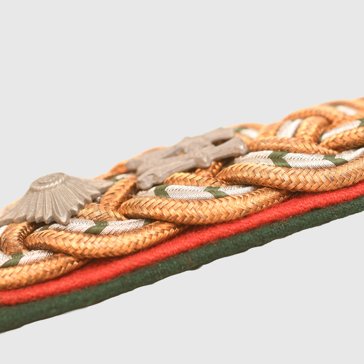 GERMAN WWII ARMY ADMINISTRATION LIEUTENANT GENERAL’S SHOULDER BOARDS