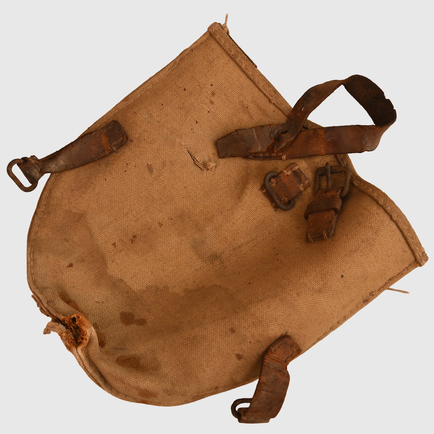 JAPANESE WWII ASSAULT SHOVEL WITH COVER
