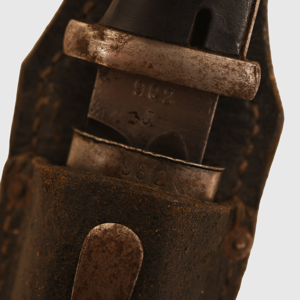 GERMAN WWII K98 MATCHED NUMBER DISPLAY PIECE & FROG