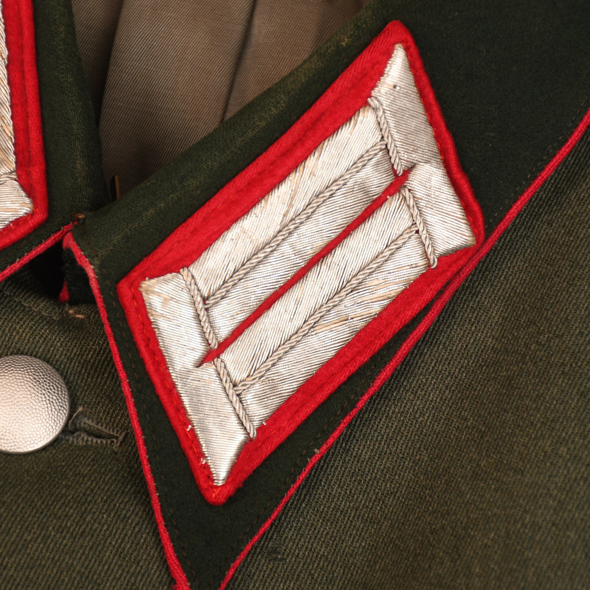 GERMAN WWII ARMY VETERINANY PIPED SERVICE TUNIC AND BREECHES