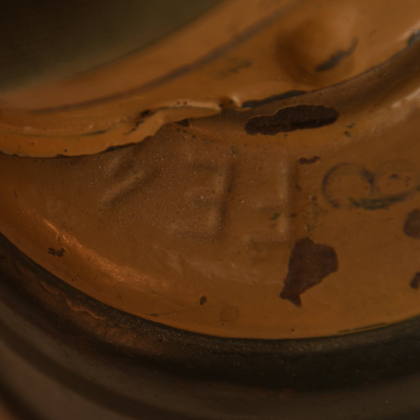 German WWII Kriegsmarine Gas Mask and Case