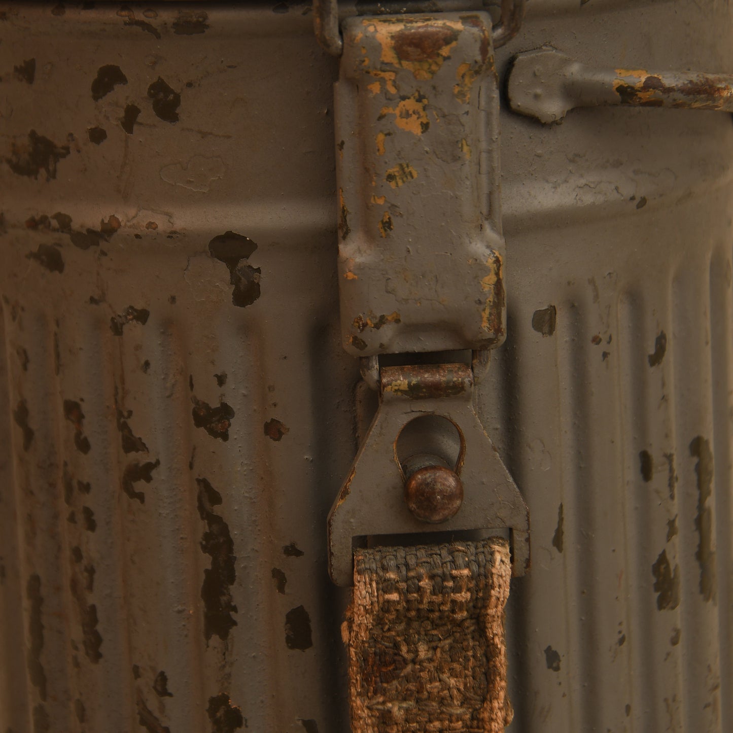 German WWII Kriegsmarine Gas Mask and Case