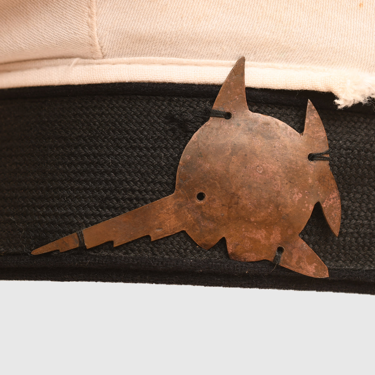 GERMAN WWII KRIEGSMARINE WHITE TOP SUBMARINERS NCO VISOR CAP