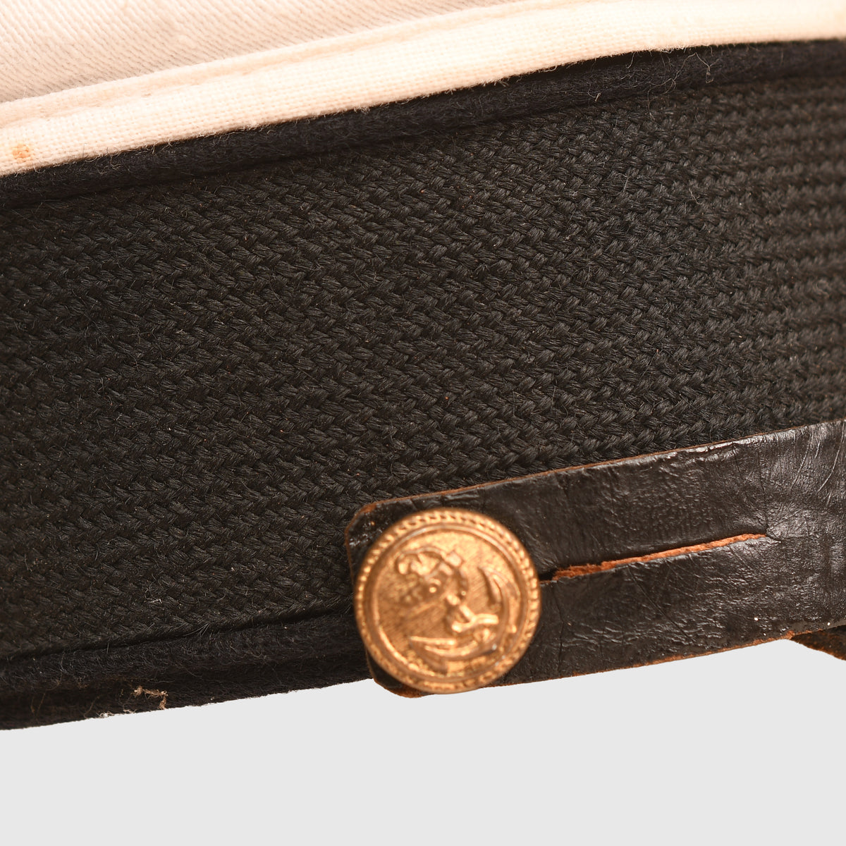 GERMAN WWII KRIEGSMARINE WHITE TOP SUBMARINERS NCO VISOR CAP
