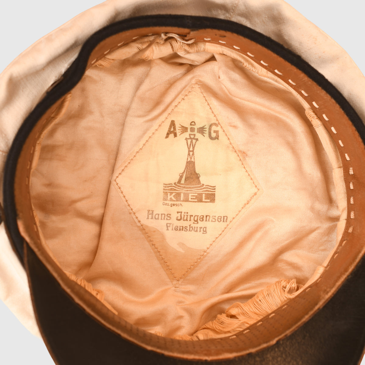 GERMAN WWII KRIEGSMARINE WHITE TOP SUBMARINERS NCO VISOR CAP
