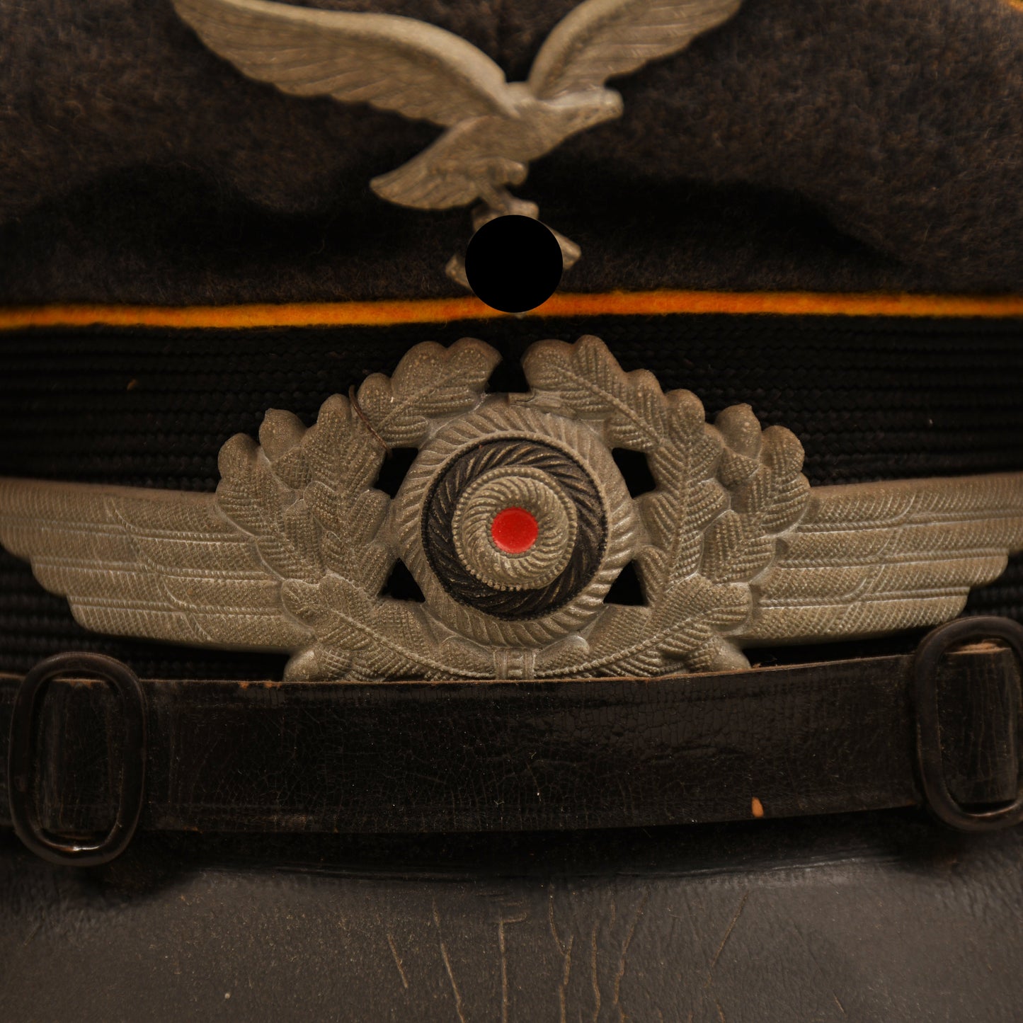 GERMAN WWII LUFTWAFFE FLIGHT SECTION VISOR CAP