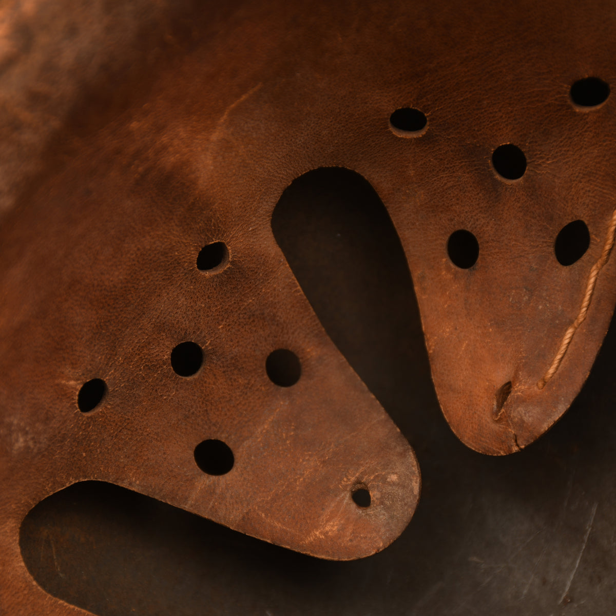 GERMAN WWII LUFTWAFFE TROPICAL M.40 HELMET