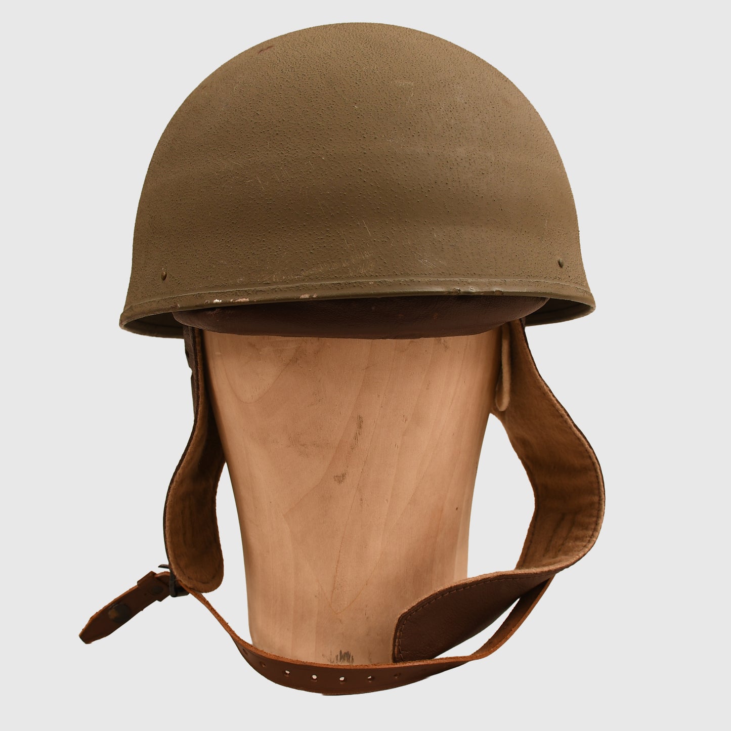 BRITISH WWII DISPATCH RIDERS 1942 DATED MINT CONDITION HELMET