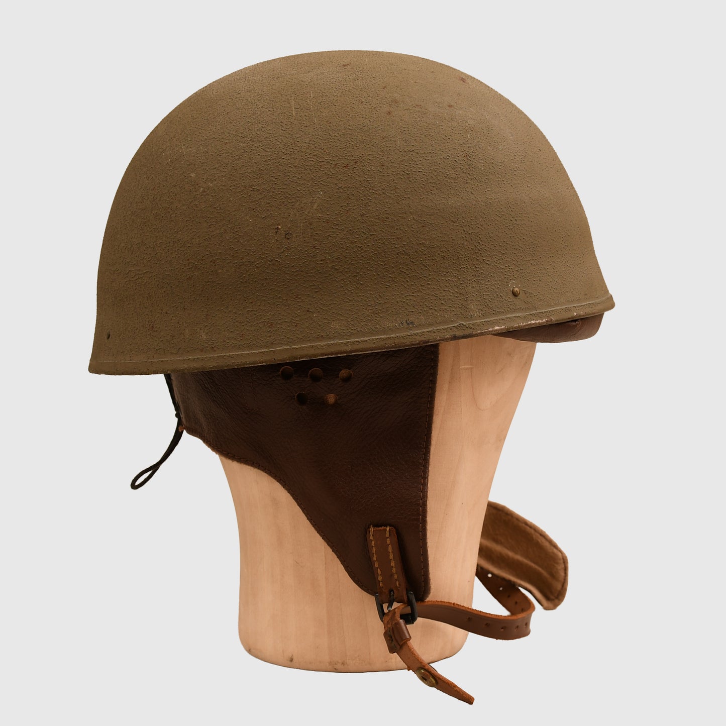 BRITISH WWII DISPATCH RIDERS 1942 DATED MINT CONDITION HELMET
