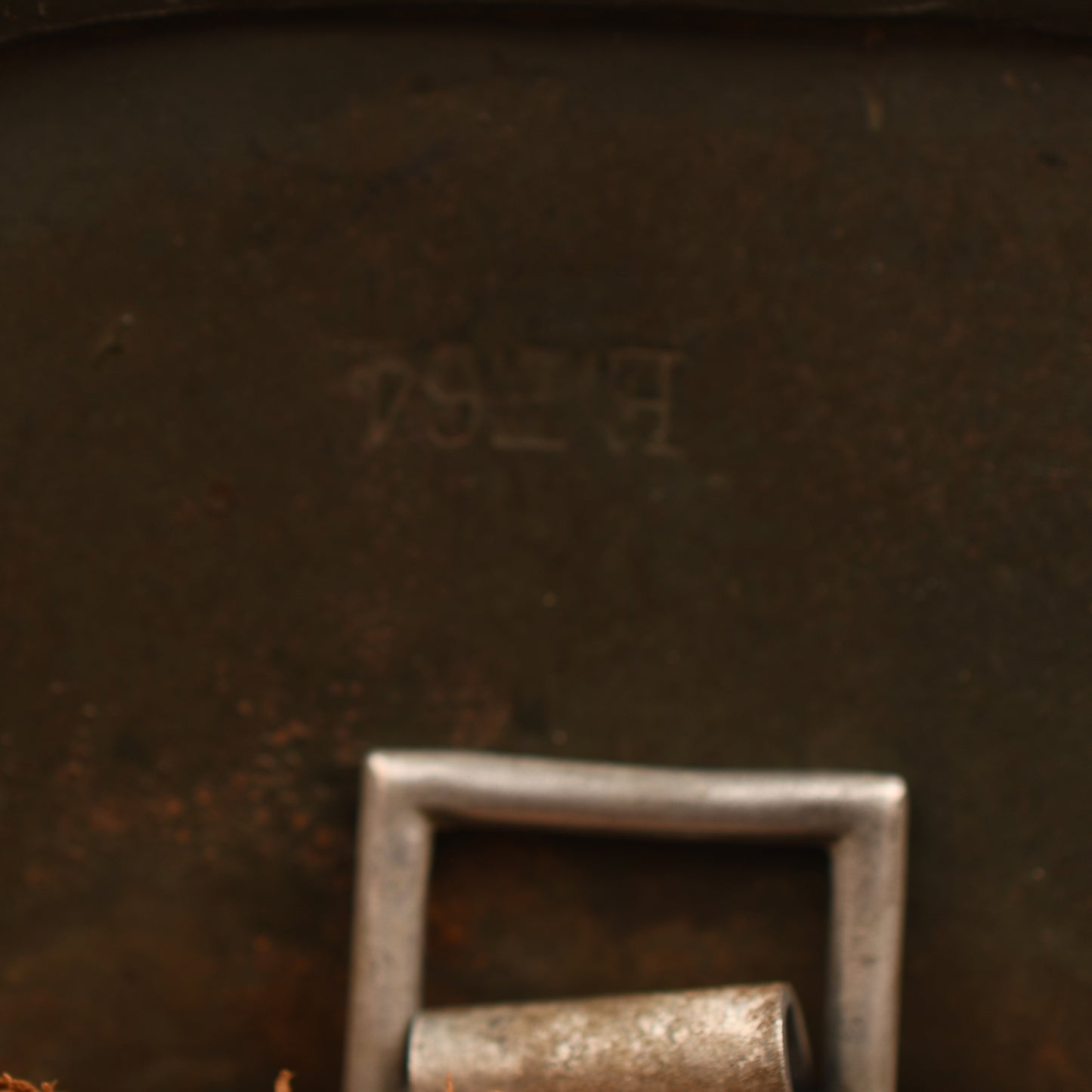 GERMAN WWII ARMY M.35 DOUBLE DECAL COMBAT HELMET