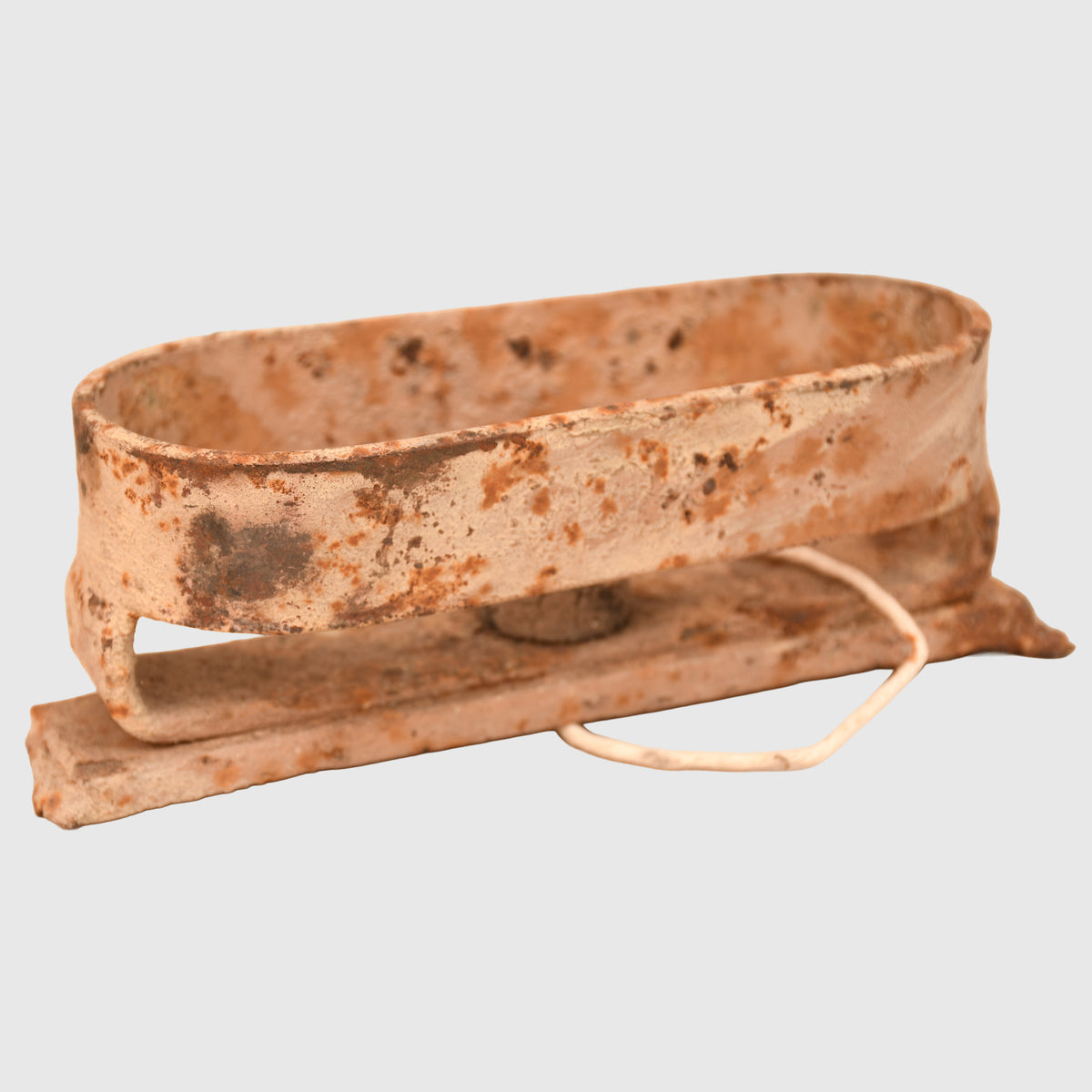 GERMAN WWII VEHICLE RIFLE BUTT HOLDER