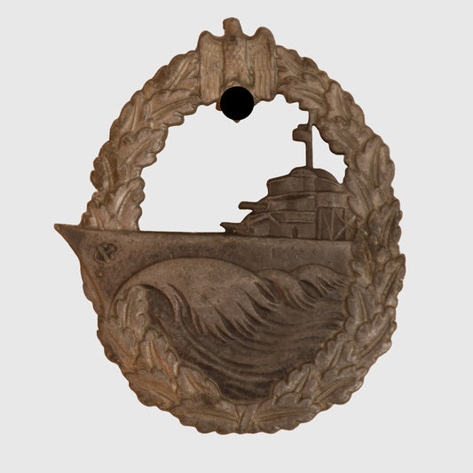 GERMAN WWII KRIEGSMARINE DESTROYER BADGE