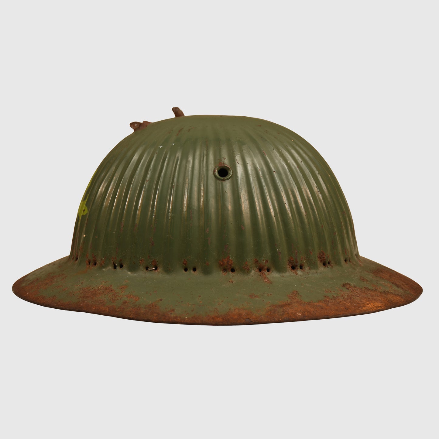 PORTUGUESE SPANISH CIVIL WAR COMBAT HELMET