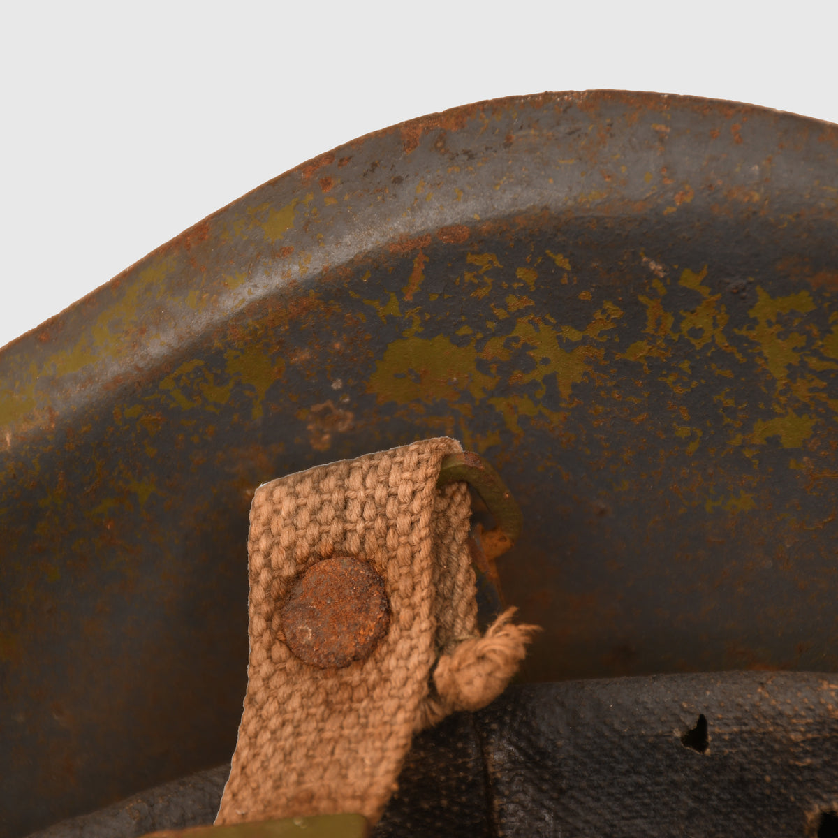RUSSIAN WWII M40 NAVAL HELMET