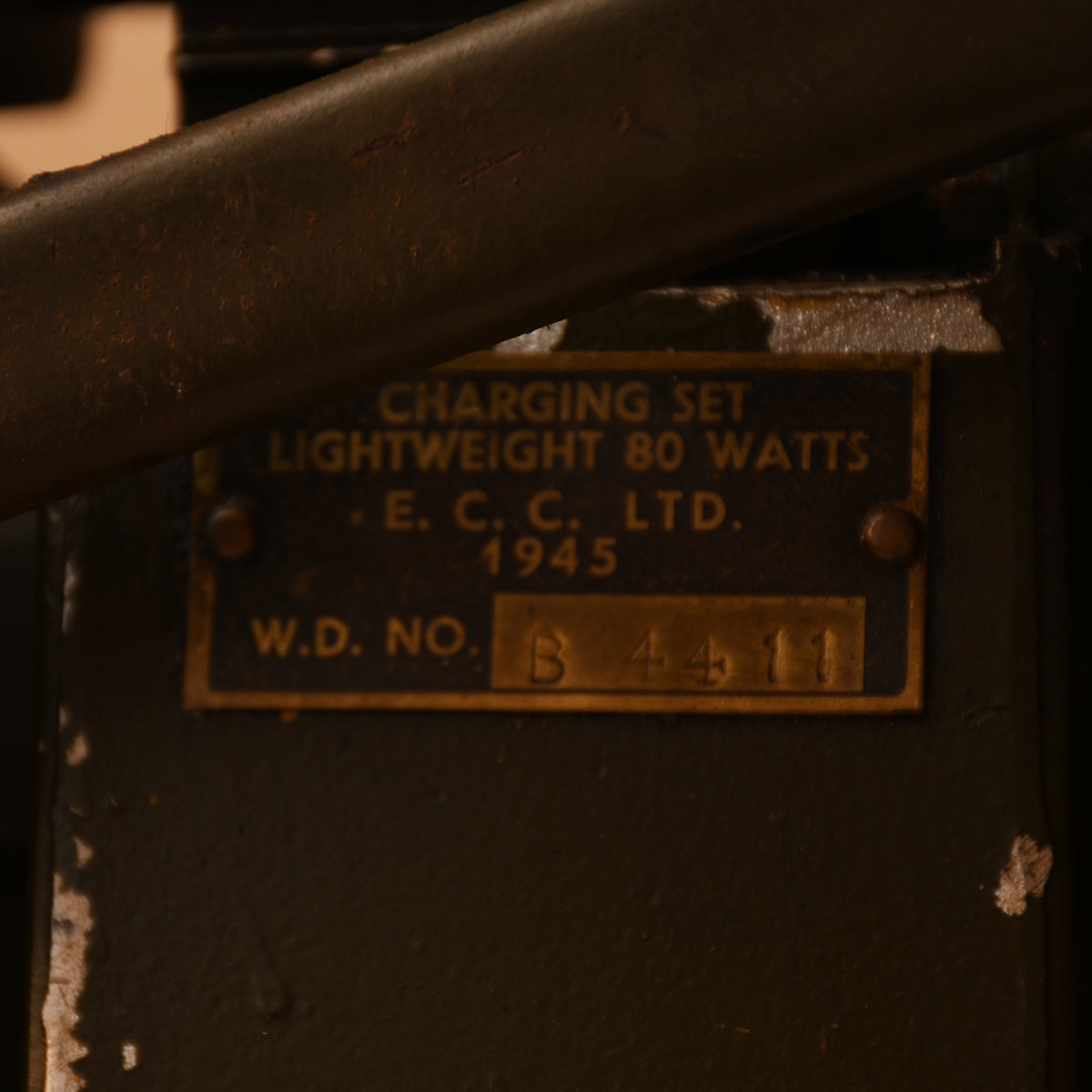BRITISH WWII BATTERY CHARGER GENERATOR FOR VEHICLES