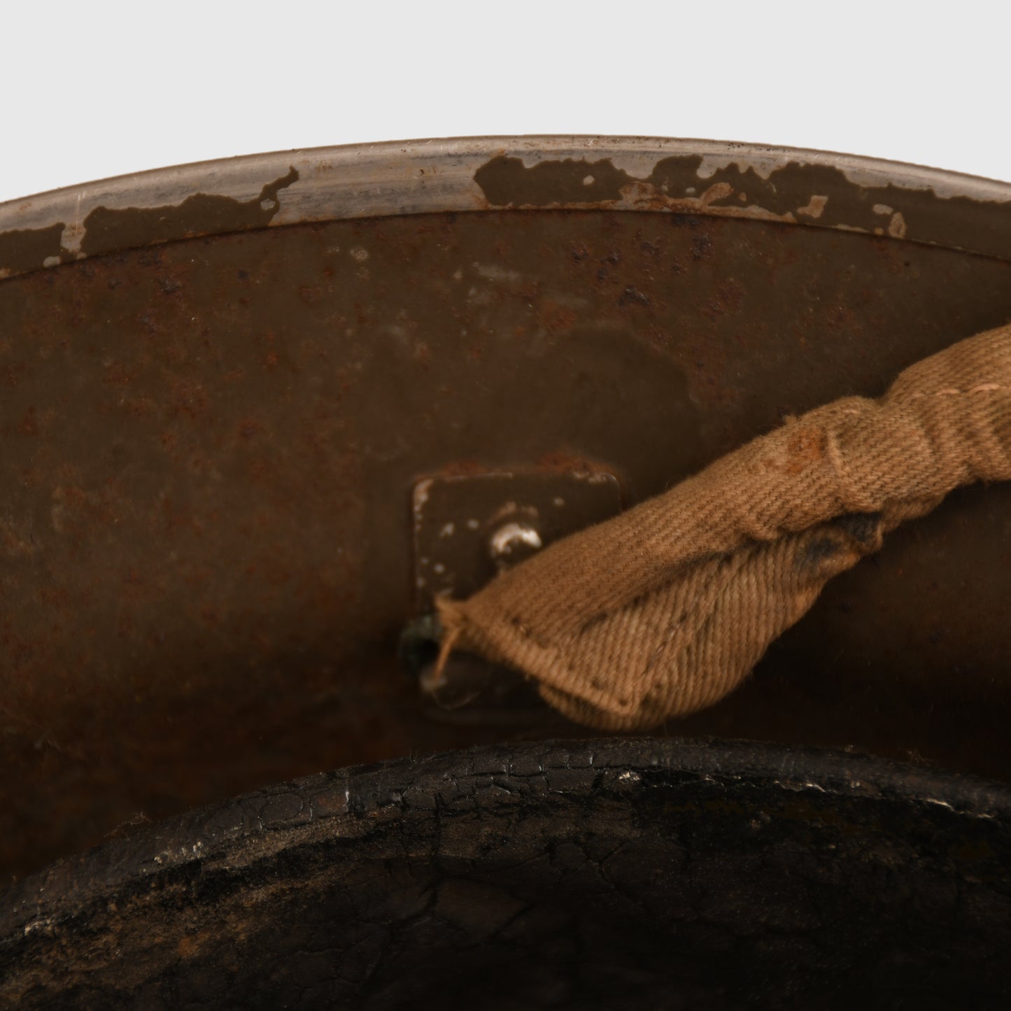 BRITISH WWII AUXILIARY FIRE SERVICE BRODIE HELMET