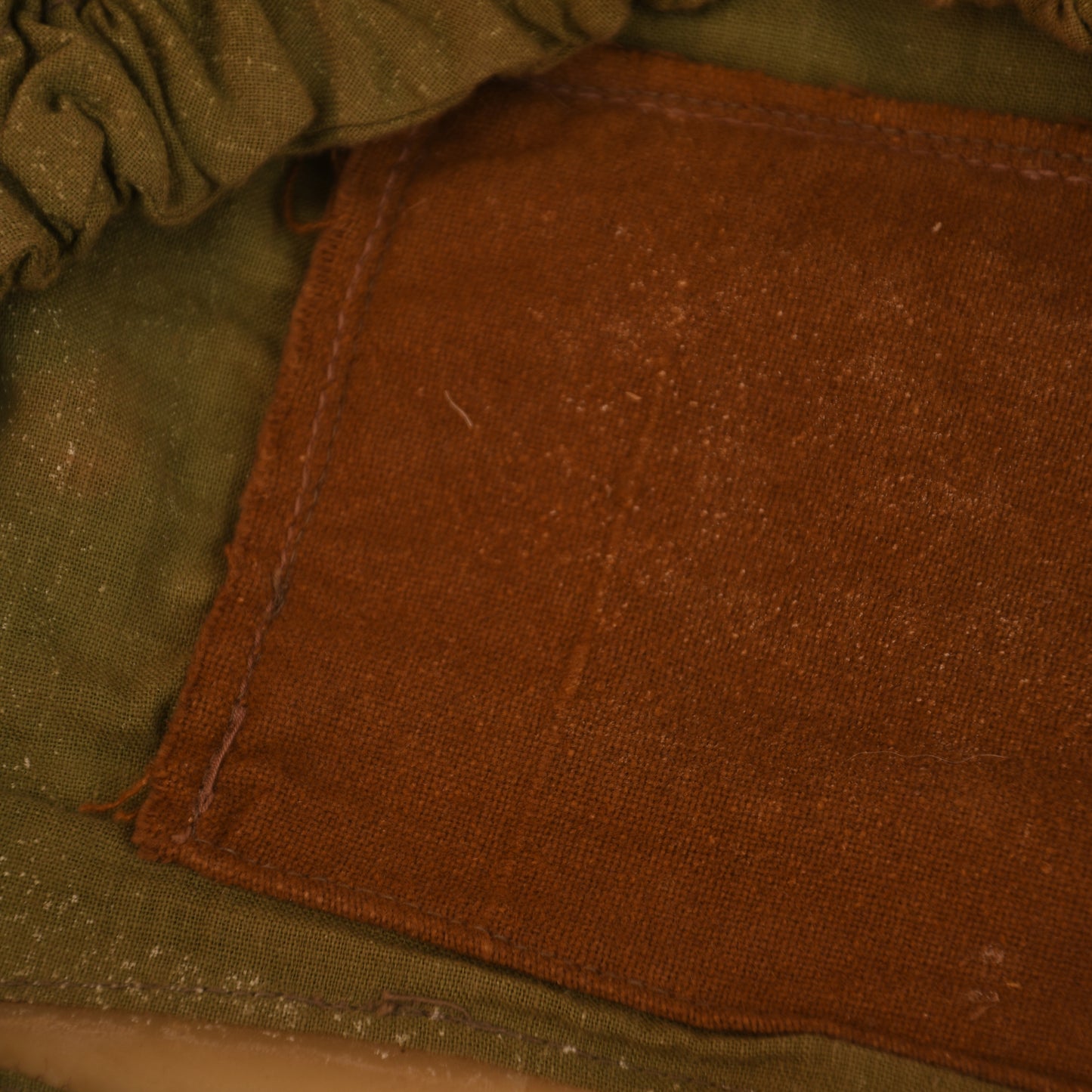 British WWI The Allenbury Gas Face Mask