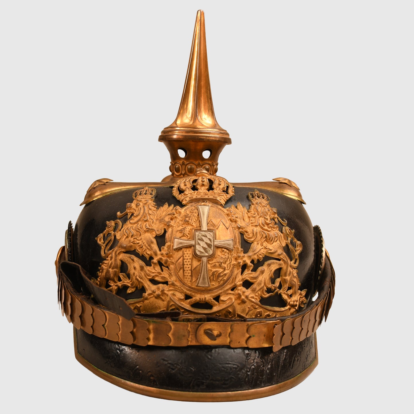 GERMAN WWI BAVARIAN RESERVE OFFICERS PICKLEHAUBE CASED
