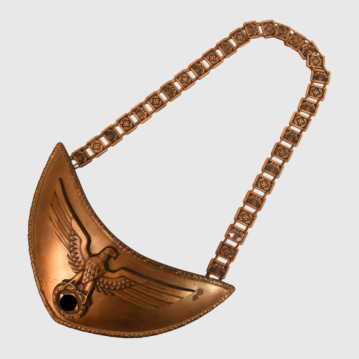GERMAN WWII POLITICAL LEADERS GORGET