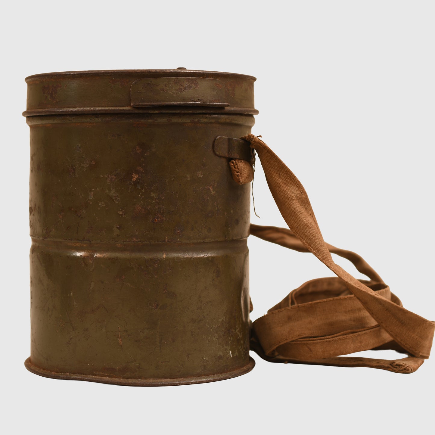GERMAN WWI 1916 GUMMI MASK TIN AND STRAPPING