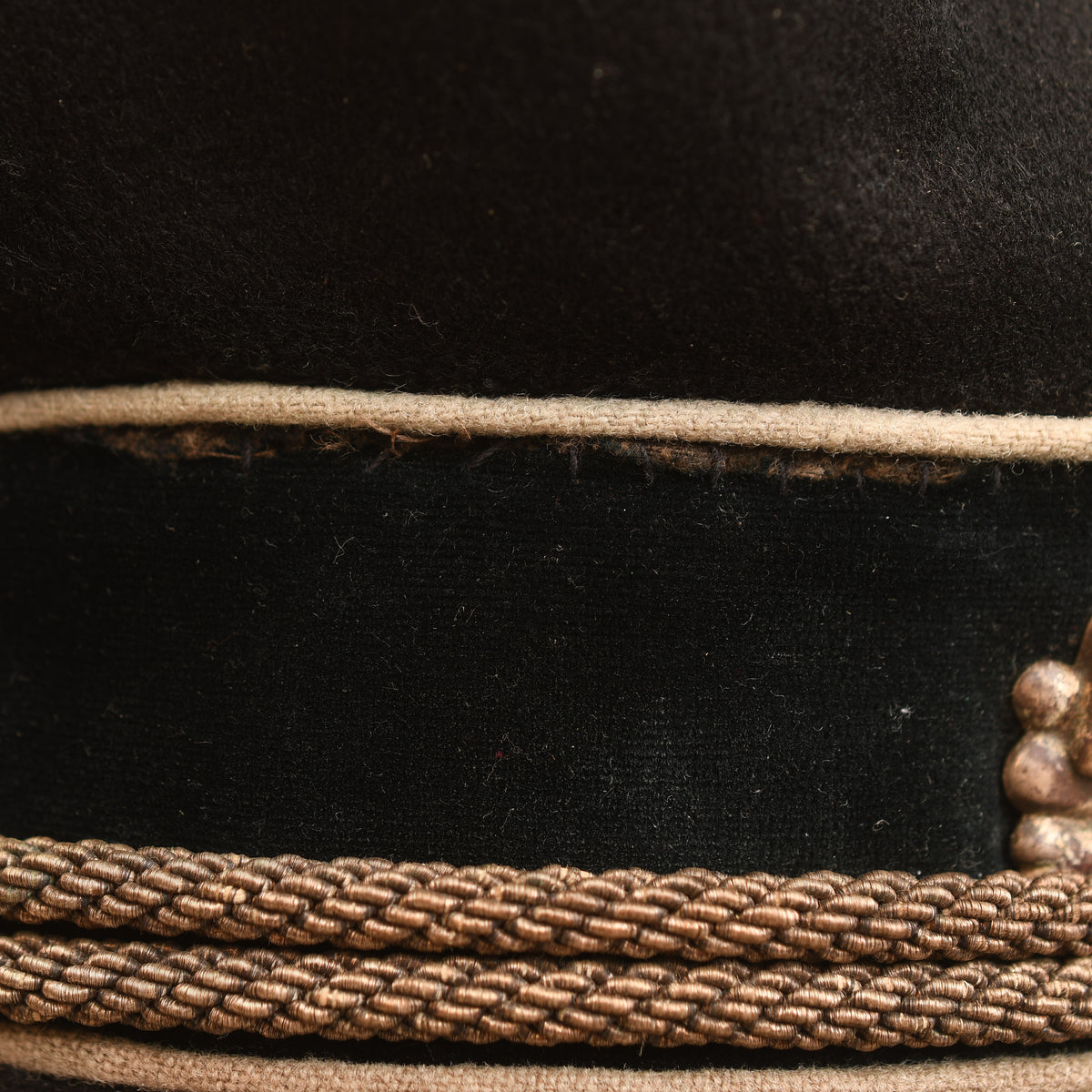 GERMAN WWII EARLY ALLGEMEINE SS OFFICERS CRUSHER CAP