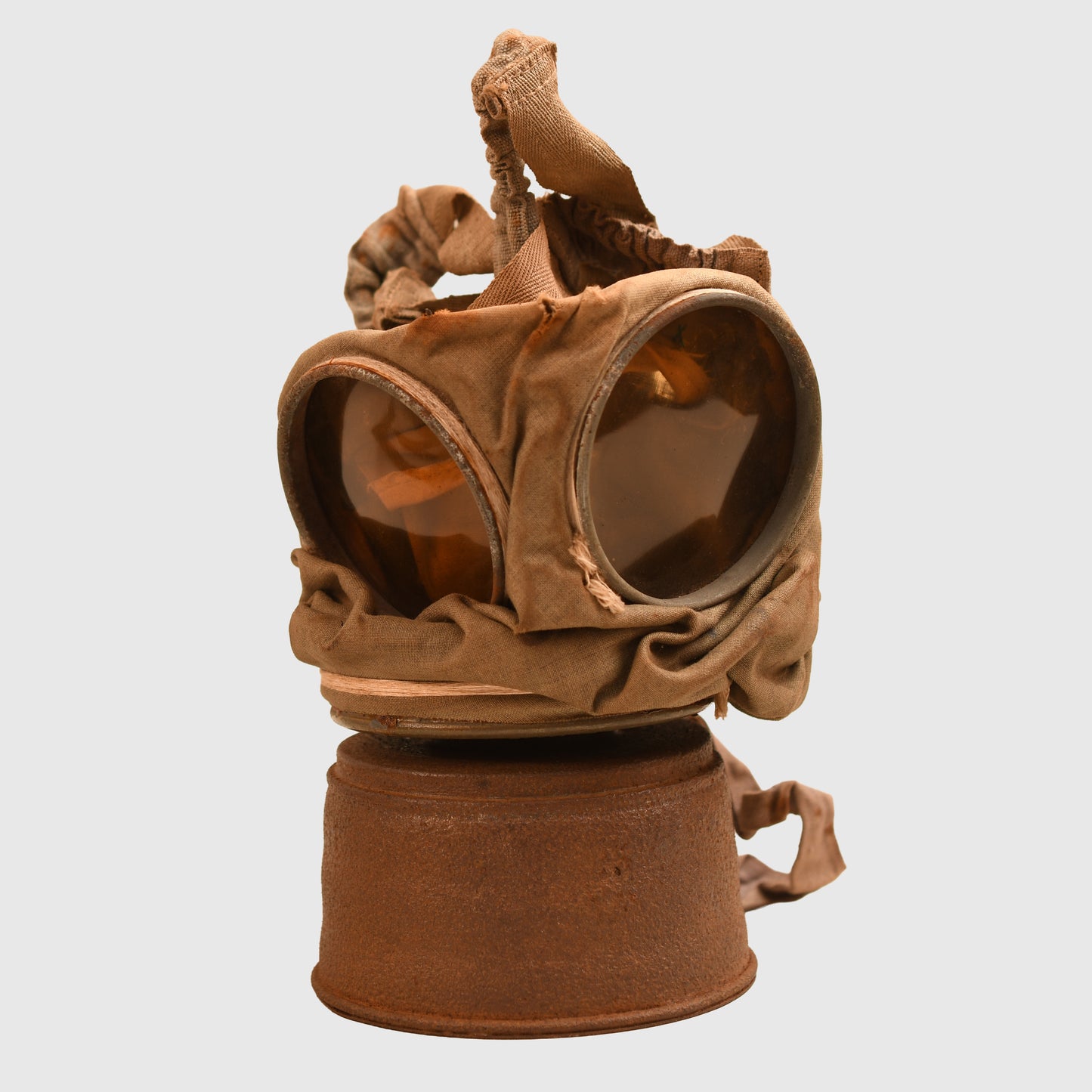 GERMAN WWI SOLDIERS GAS MASK