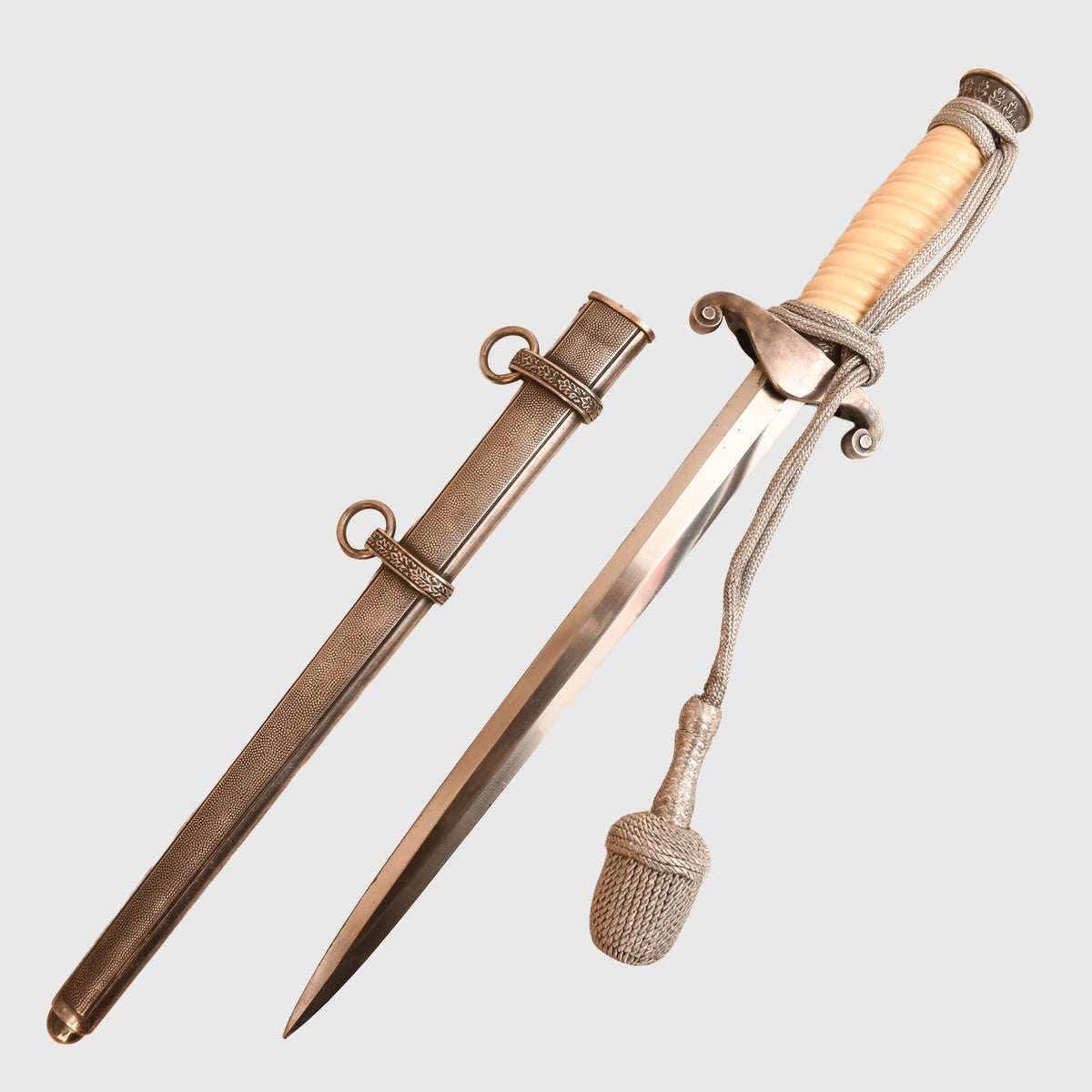 GERMAN WWII ARMY OFFICERS DISPLAY PIECE